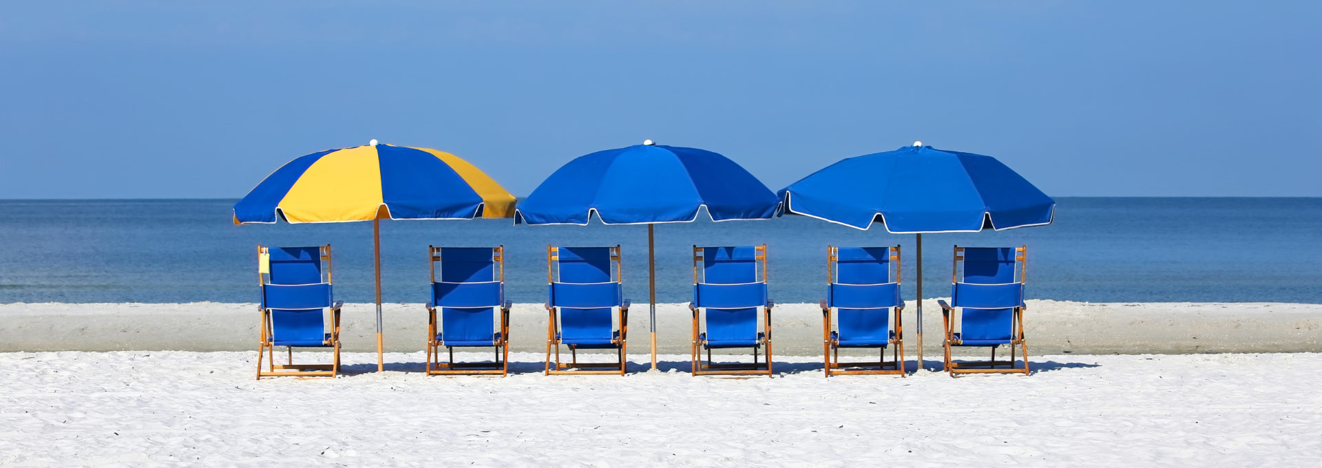 Ultimate Guide to Umbrella Rental in Folly Beach, SC